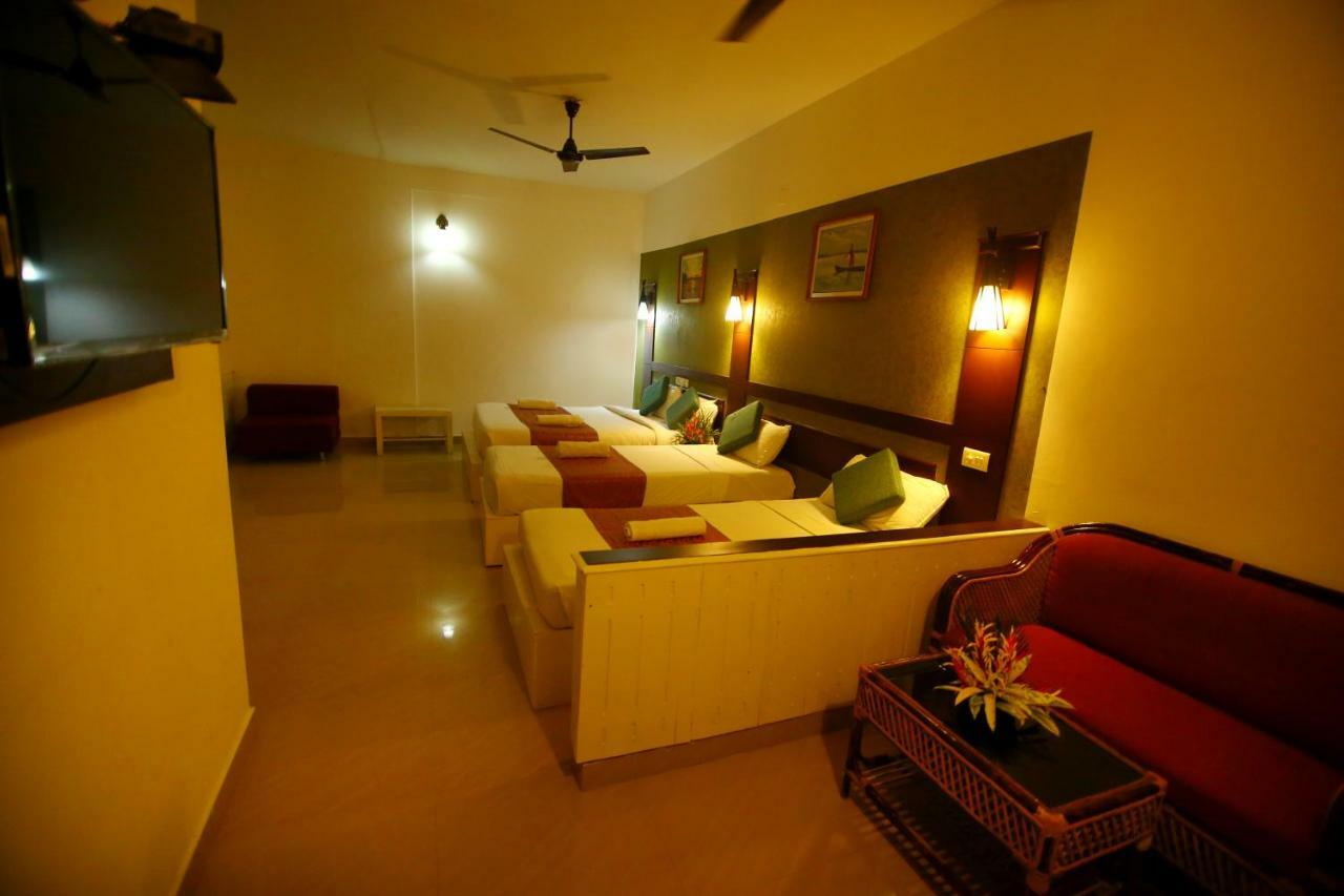 Green Palace Ayurveda Resort, Alleppey Alappuzha المظهر الخارجي الصورة