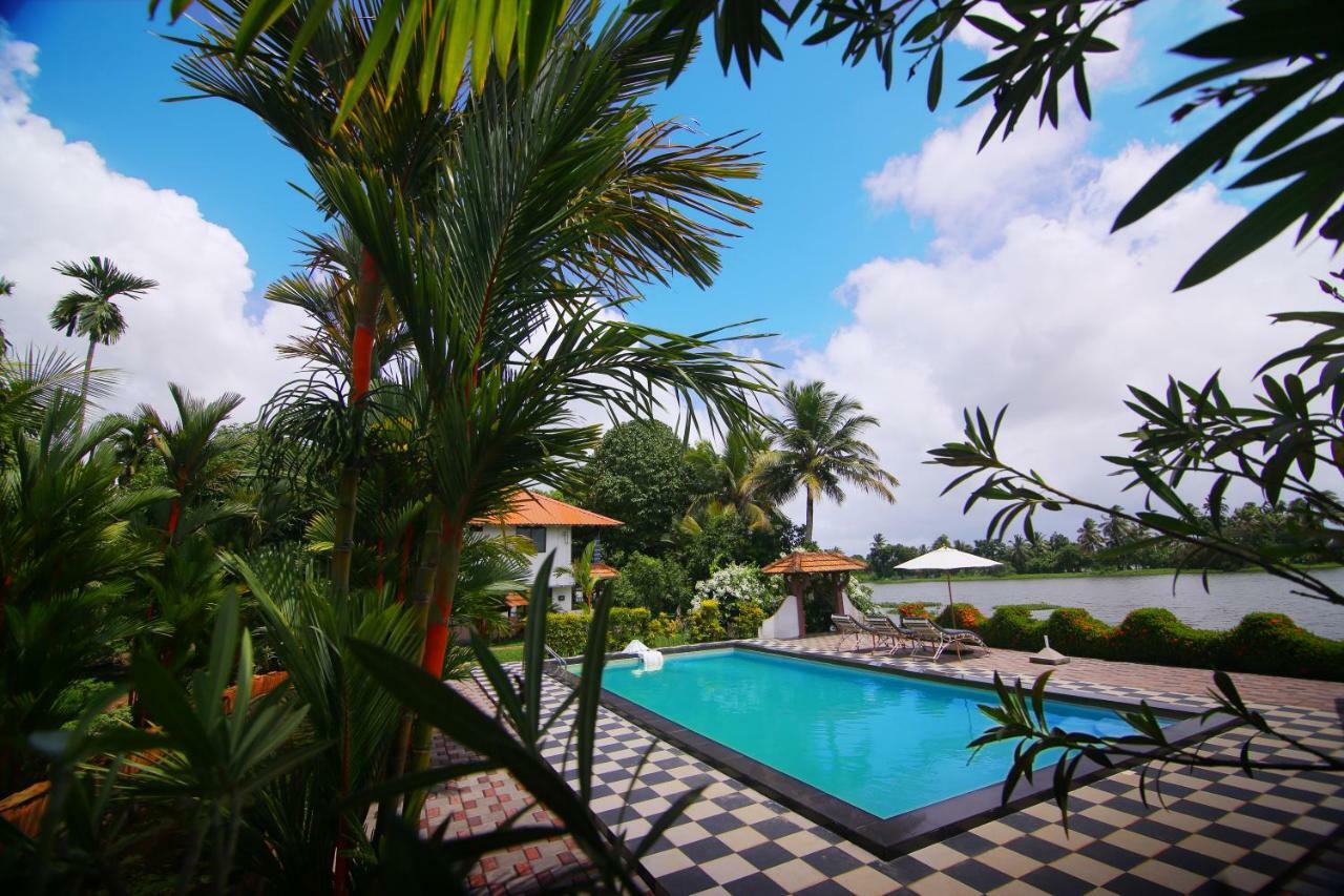 Green Palace Ayurveda Resort, Alleppey Alappuzha المظهر الخارجي الصورة