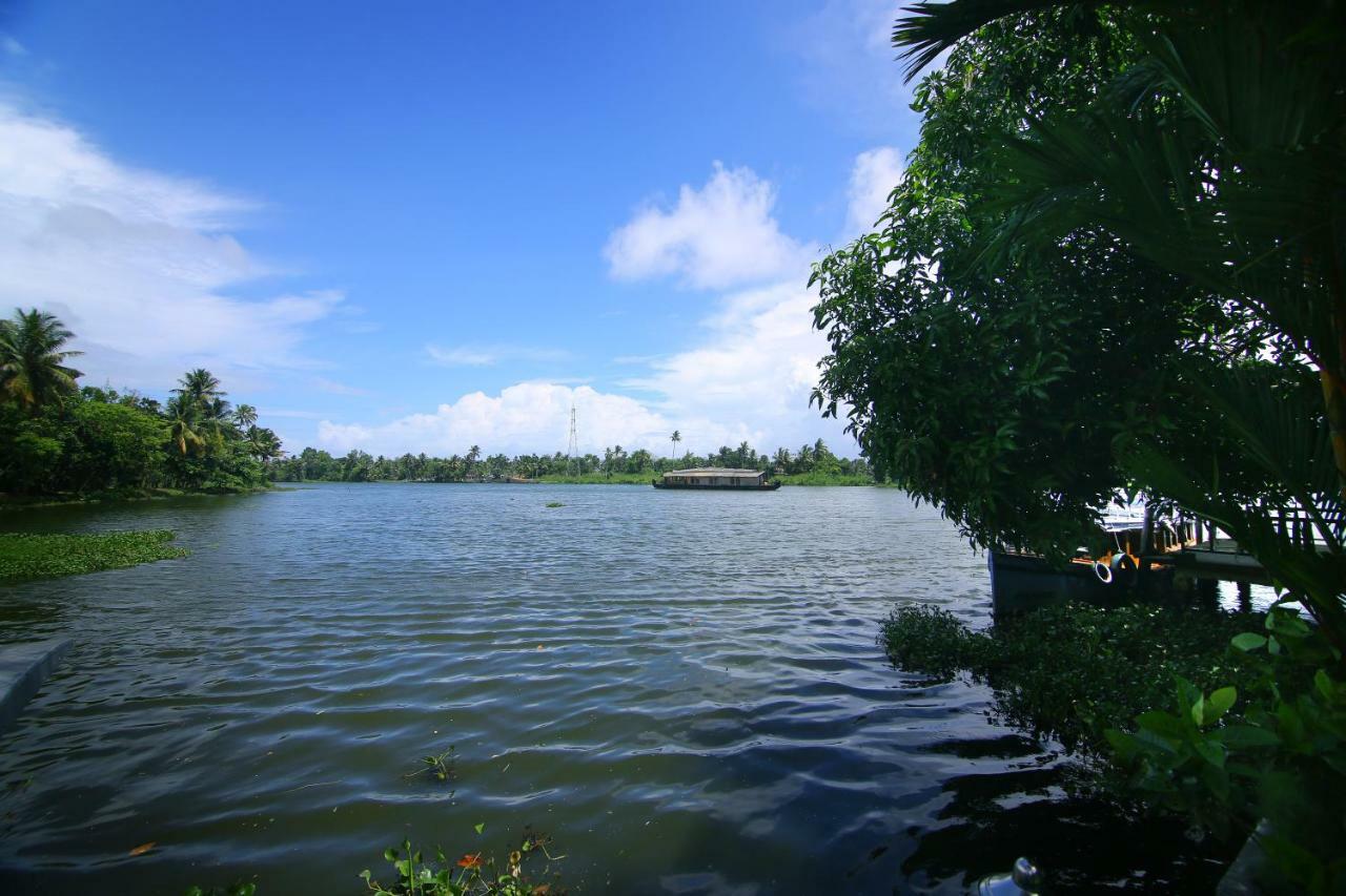 Green Palace Ayurveda Resort, Alleppey Alappuzha المظهر الخارجي الصورة