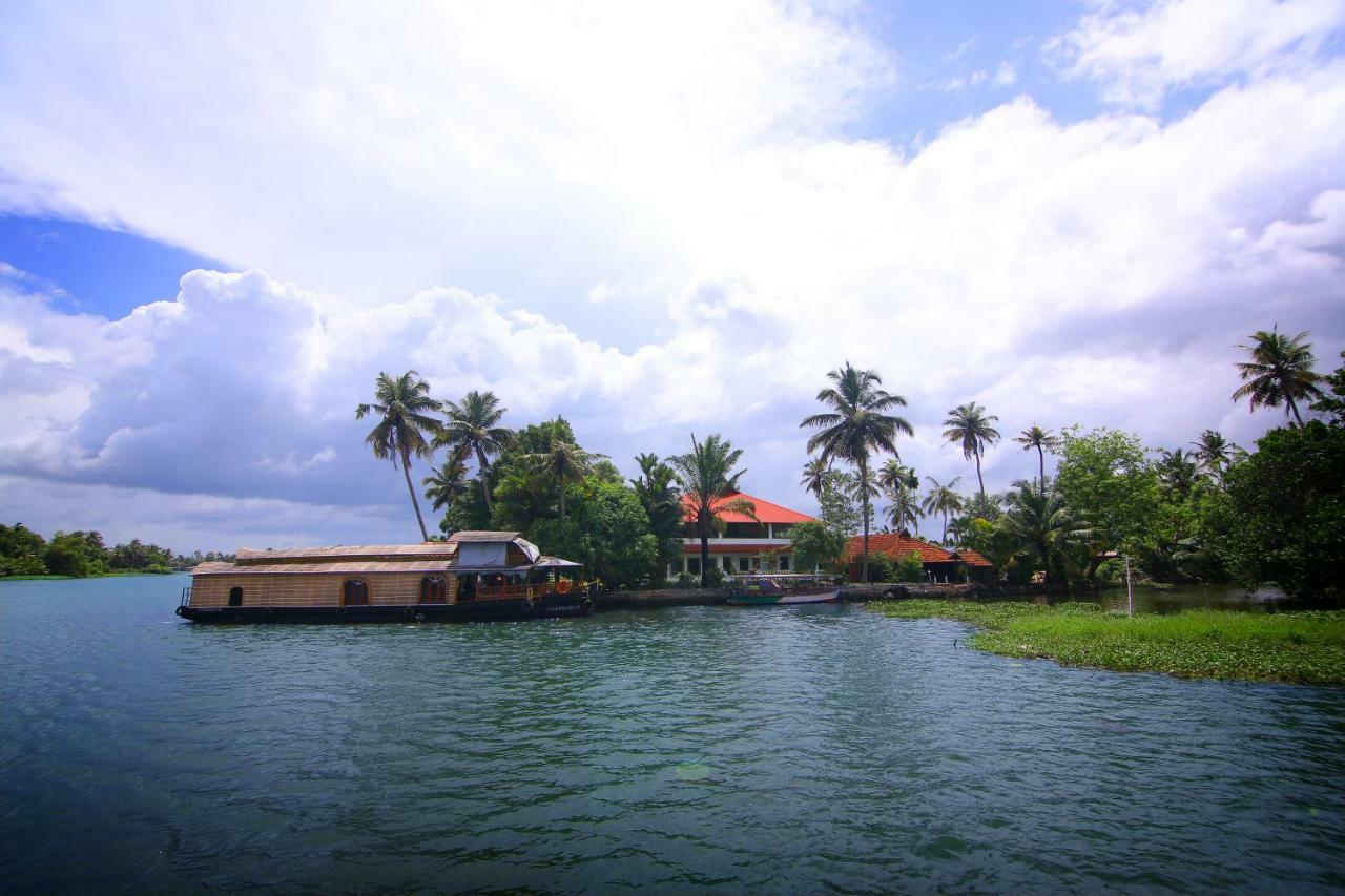 Green Palace Ayurveda Resort, Alleppey Alappuzha المظهر الخارجي الصورة